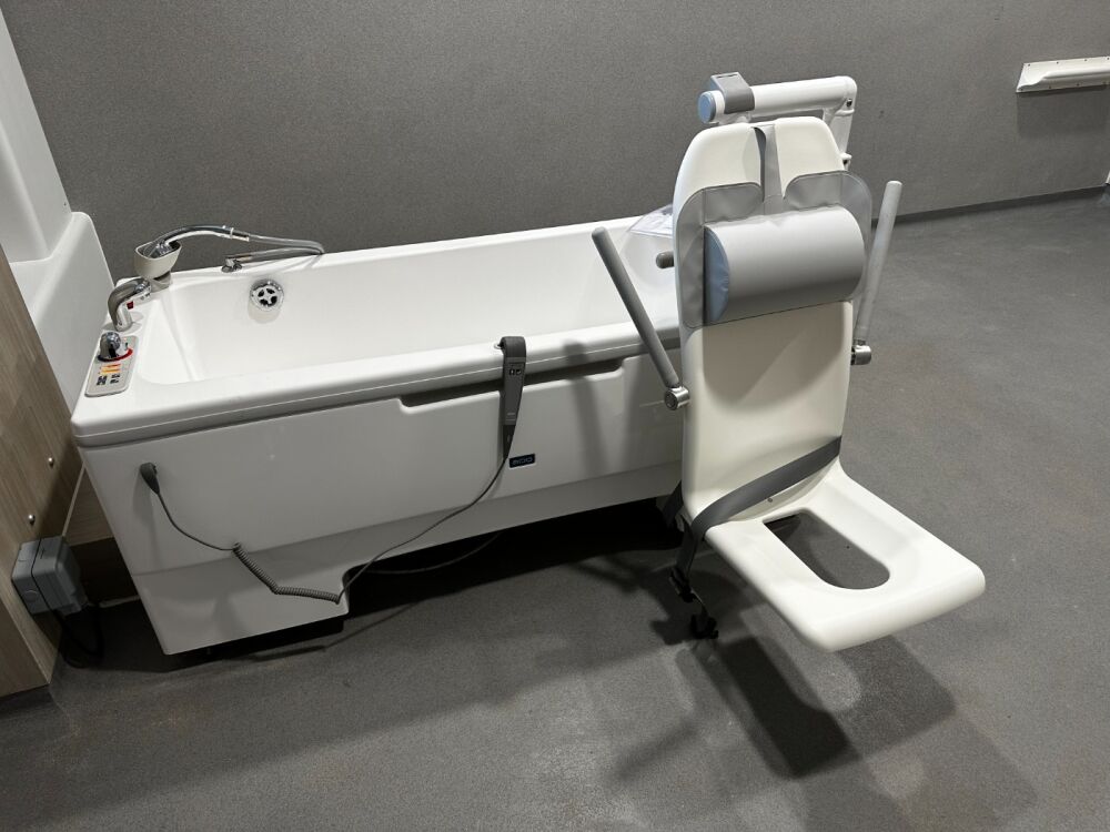 5b.bath.JPG